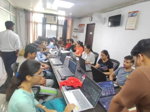 WhatsApp Image 2024-08-20 at 1.01.26 PM digital marketing classes